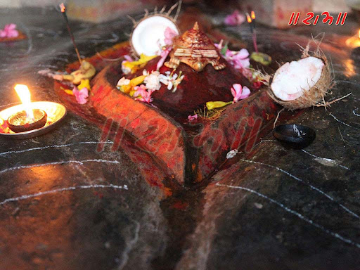 माँ कामाख्या देवी: अद्भुत शक्ति का रहस्यमयी धाम