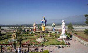 "विकासनगर का चमत्कारी शनि देव मंदिर - प्राचीन कथा और दिव्य रहस्य"